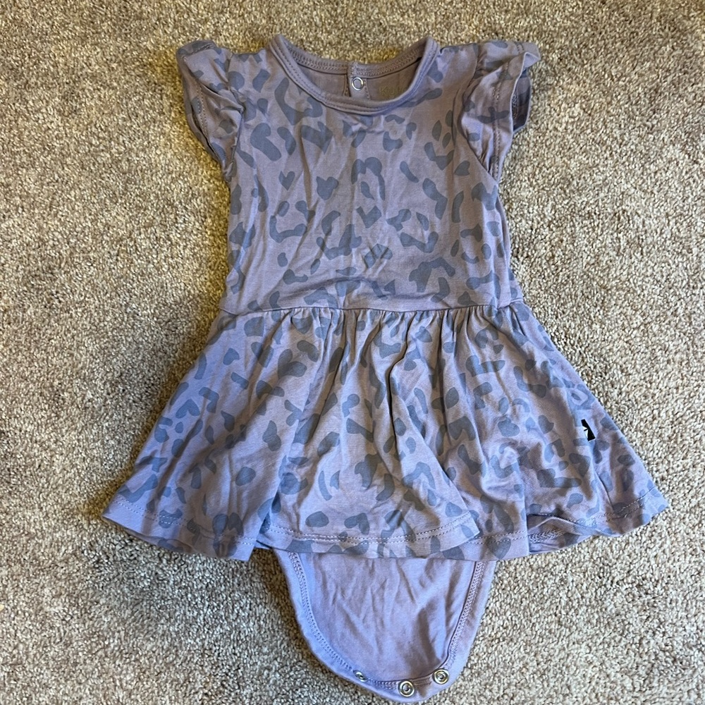 Kyte Baby Taro Leopard Twirl Bodysuit 0-3 Month